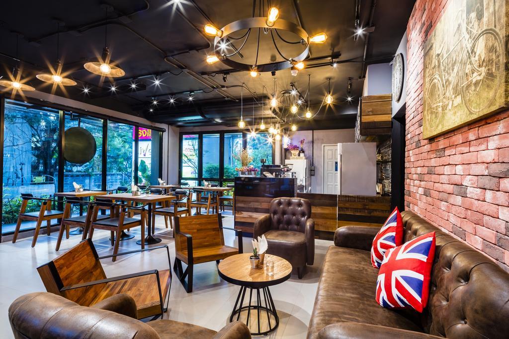 Livotel Hotel Lat Phrao Bangkok Exterior foto